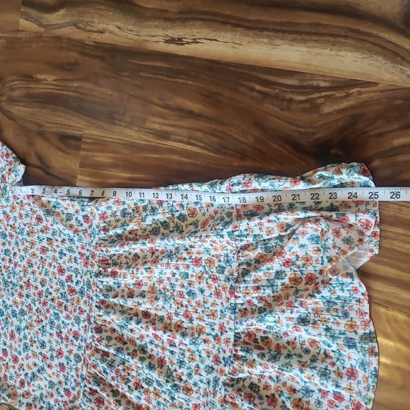 Zara light weight flower dress - Picture 6 of 8